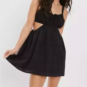 American Eagle Black Eyelet Cutout Dress. Medium. Elastic Waist/Bust Line Lined.